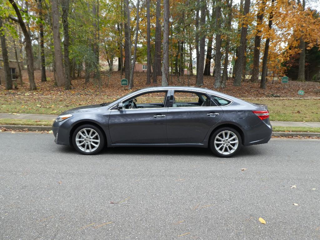 2013 Toyota Avalon XLE Touring
