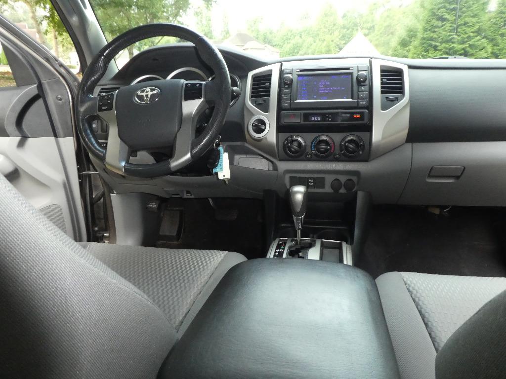 2013 Toyota Tacoma Base - Photo 9