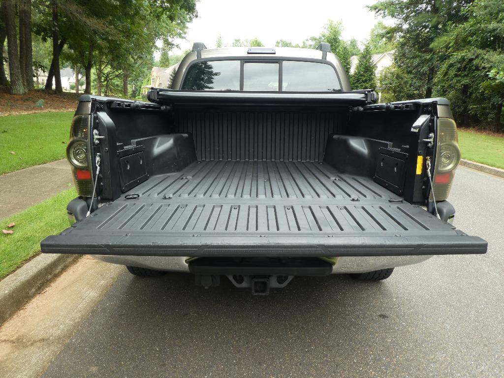 2013 Toyota Tacoma Base - Photo 17