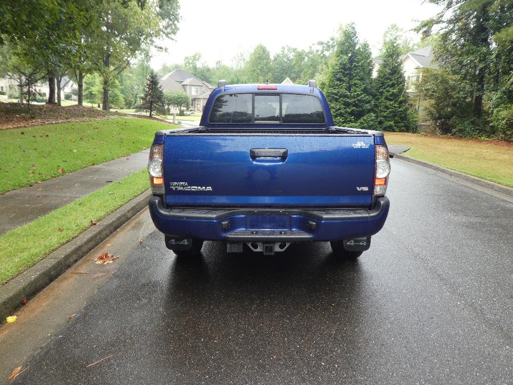 2015 Toyota Tacoma Base - Photo 15