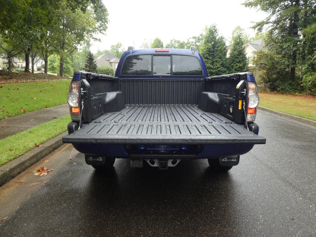 2015 Toyota Tacoma Base - Photo 16