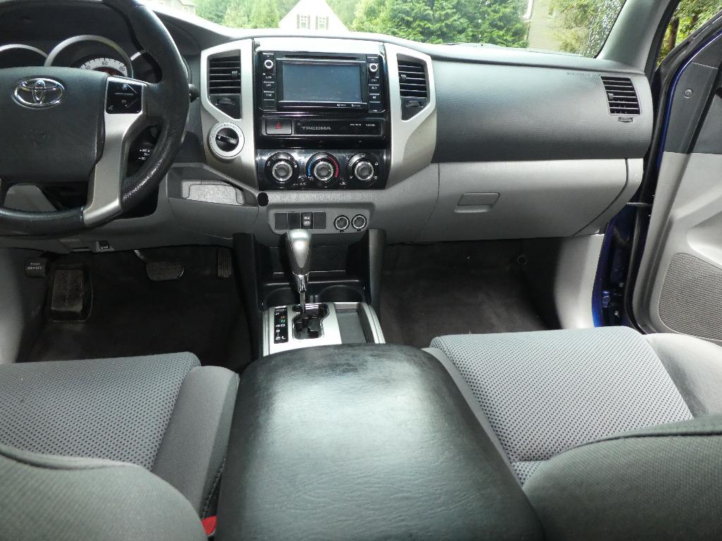 2015 Toyota Tacoma Base - Photo 9