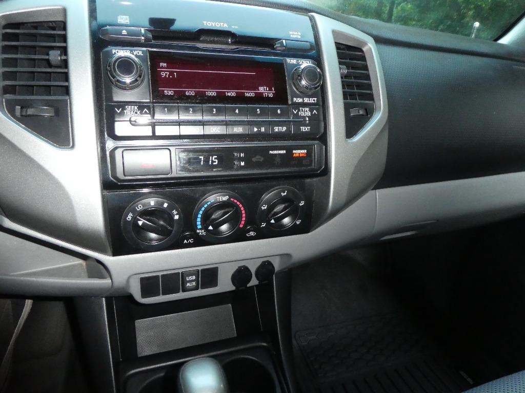 2012 Toyota Tacoma PreRunner - Photo 12