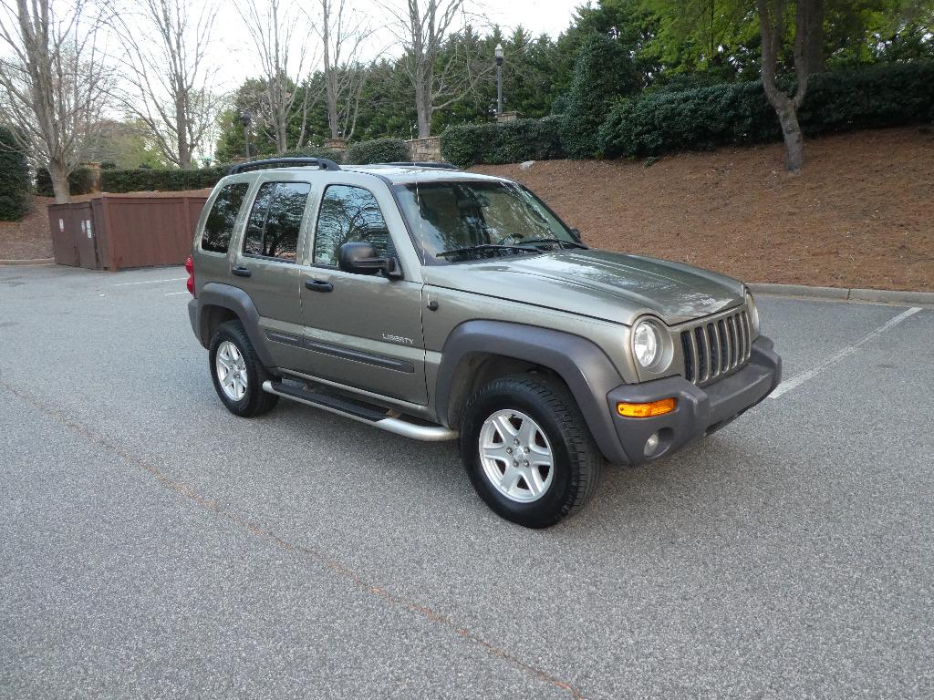 2004 Jeep Liberty Sport - Photo 22