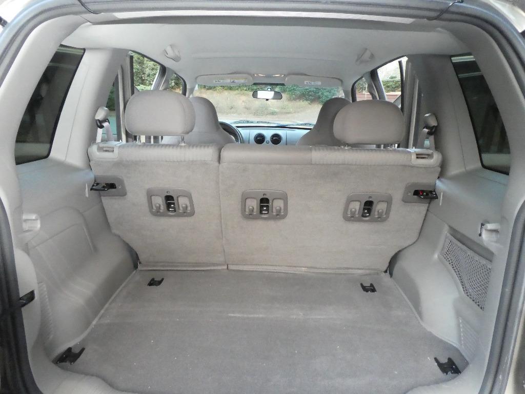 2004 Jeep Liberty Sport - Photo 8
