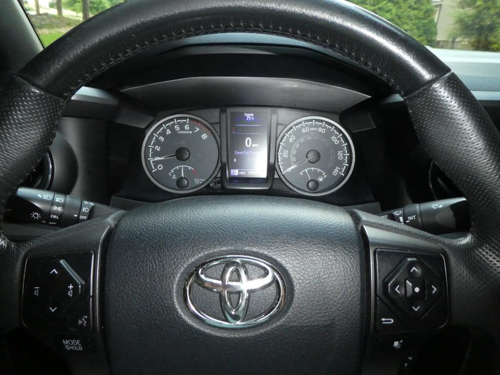 2019 Toyota Tacoma TRD Sport - Photo 11
