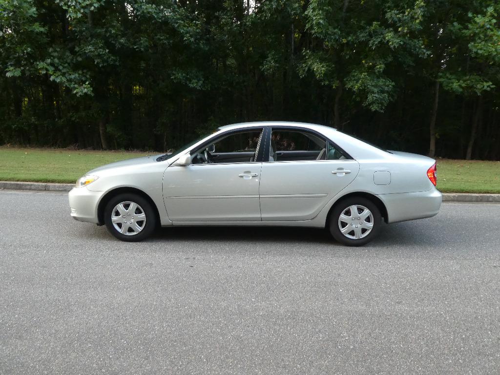 2003 Toyota Camry LE